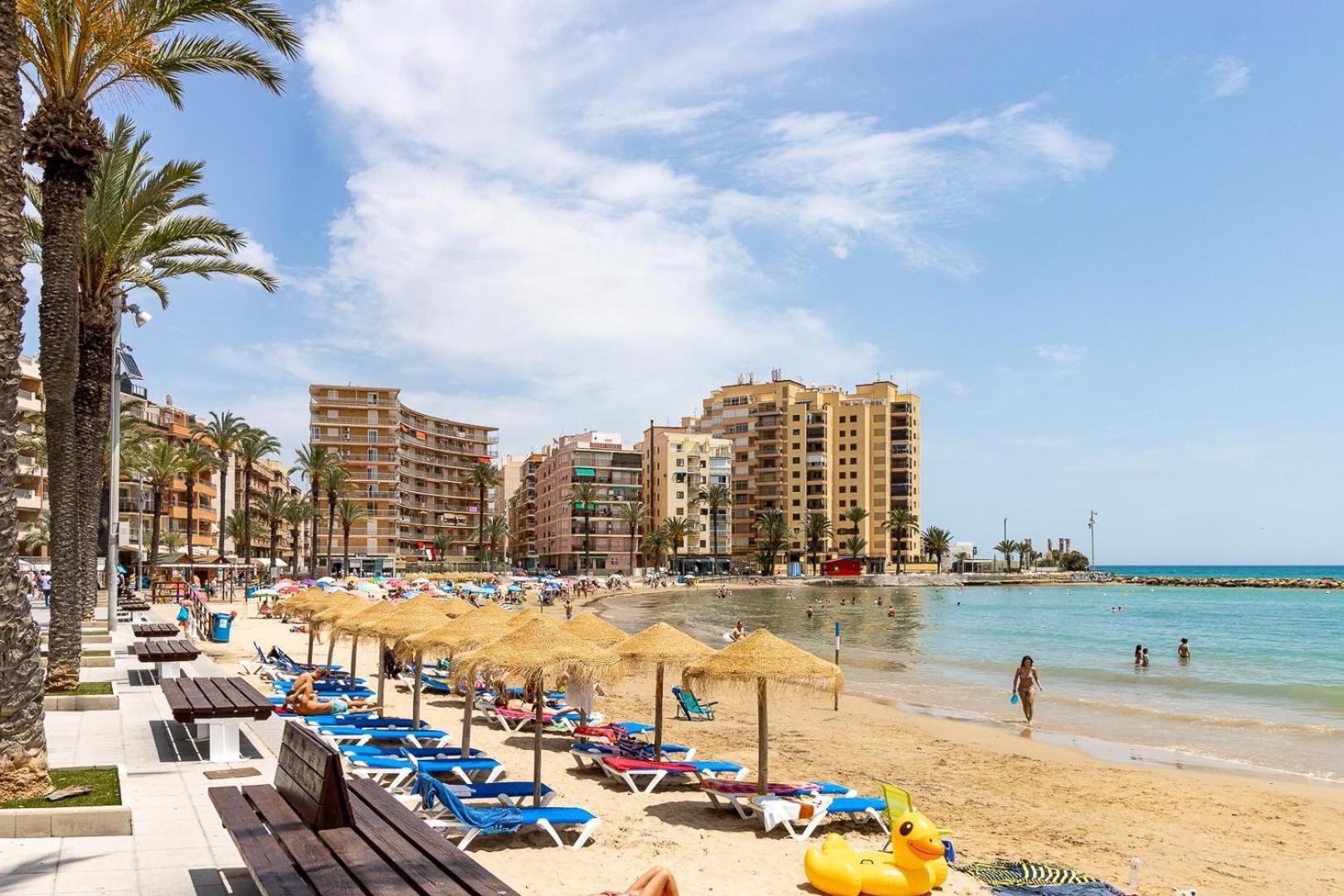 Beach House Torrevieja Exterior photo